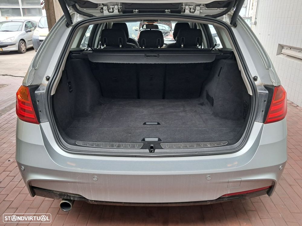 BMW 318 d - 14