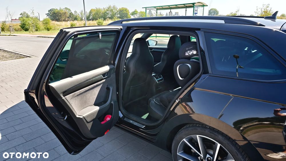 Skoda Superb 2.0 TSI Sportline DSG - 12