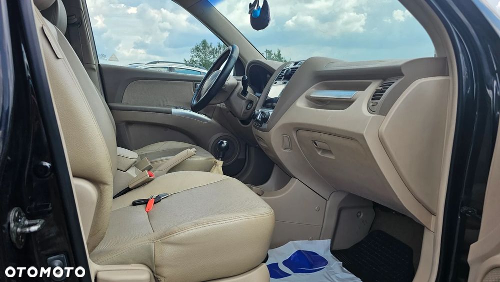 Kia Sportage 2.0 Expedition - 17