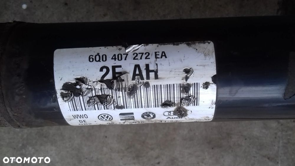 półoś prawa 6Q0407272EA Fabia II 1.6 TDI CAYC - 6