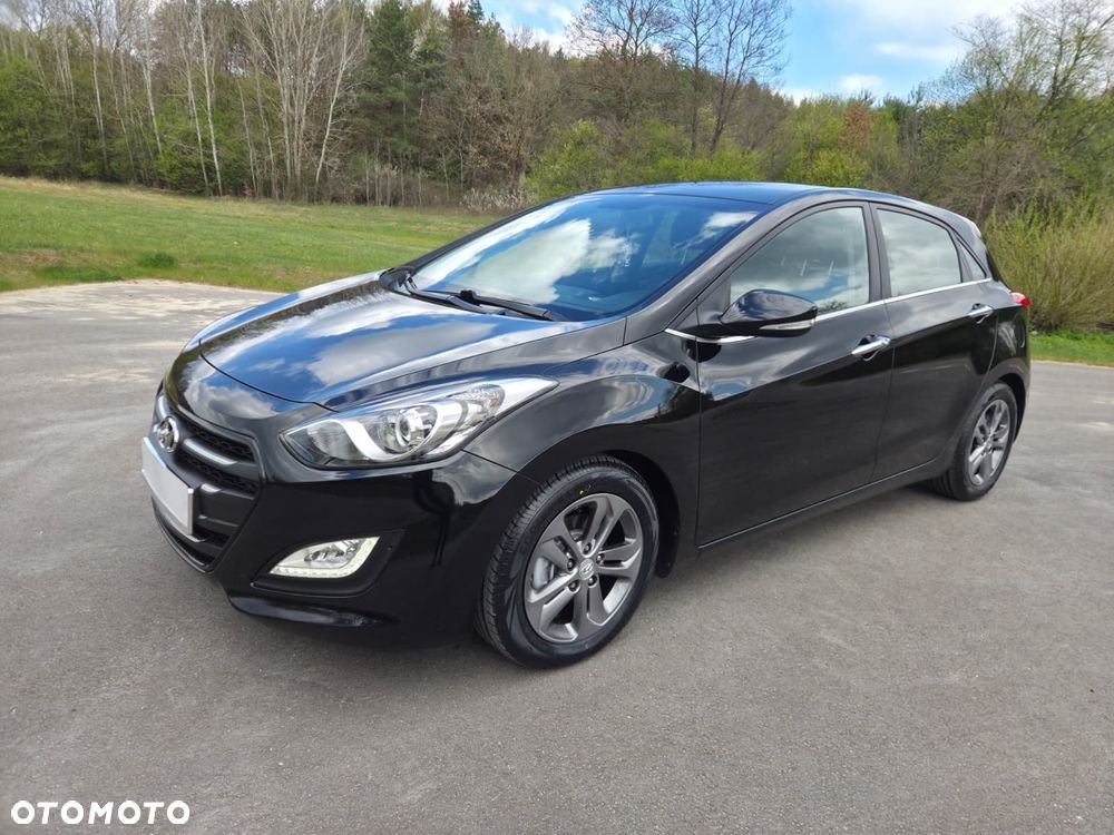 Hyundai i30 1.4 Base - 11