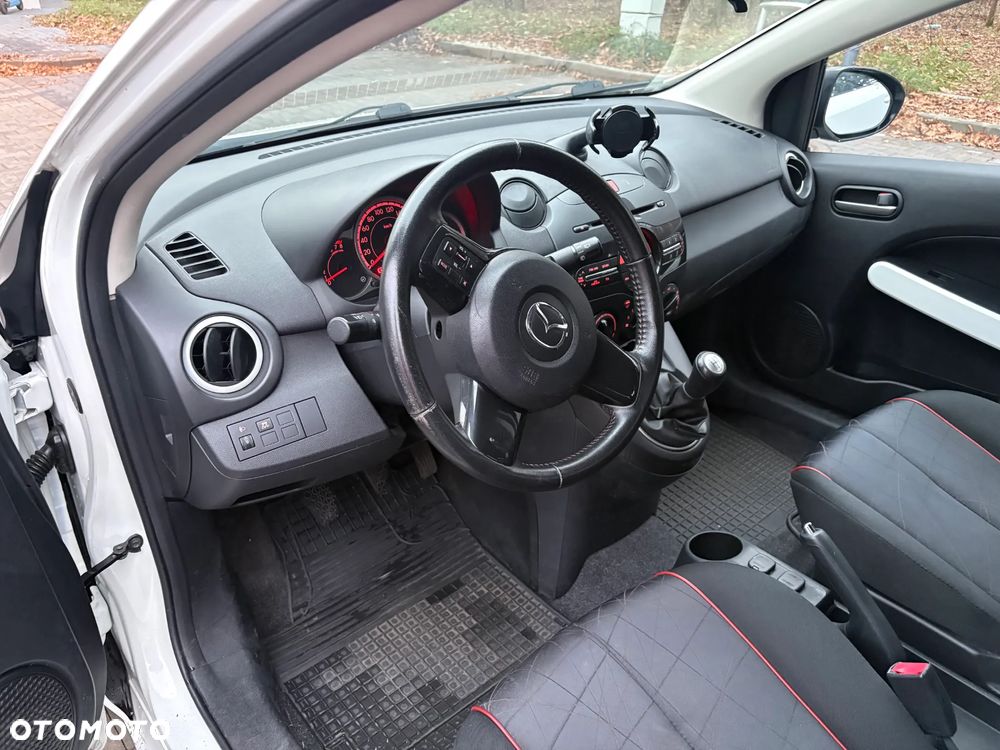 Mazda 2 1.3 MZR Iro - 7