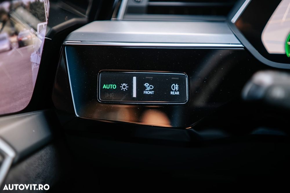 Audi e-tron - 24