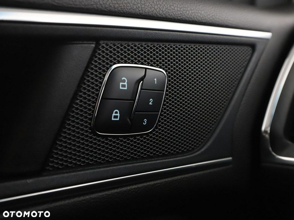 Ford Edge 2.0 TDCi Bi-Turbo 4x4 ST-LINE - 39