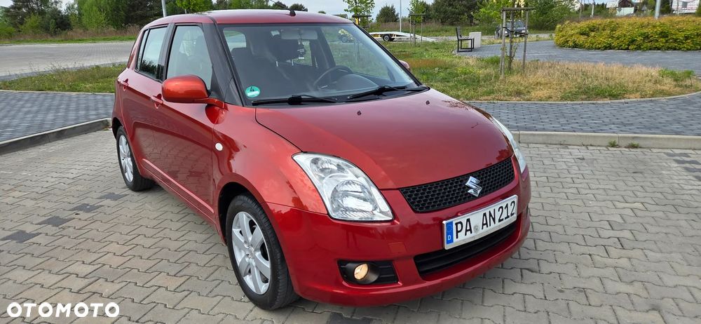 Suzuki Swift 1.3 Limited 25 - 29