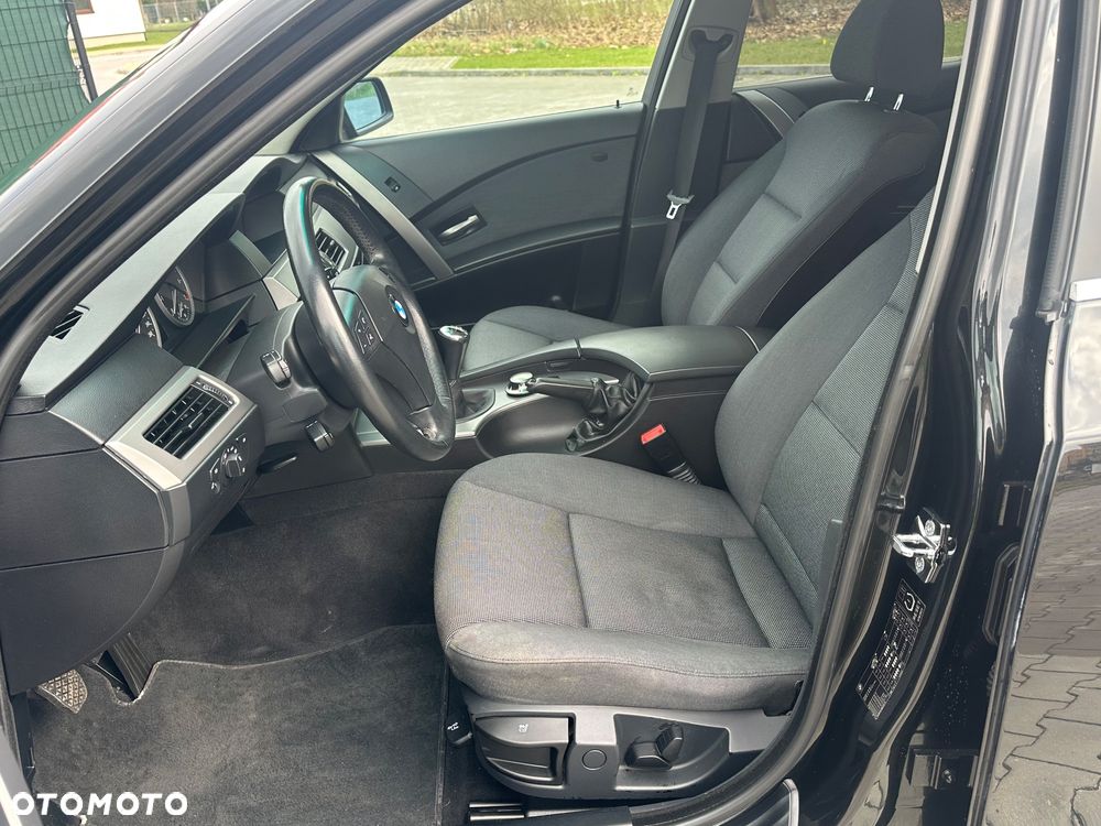 BMW Seria 5 - 16