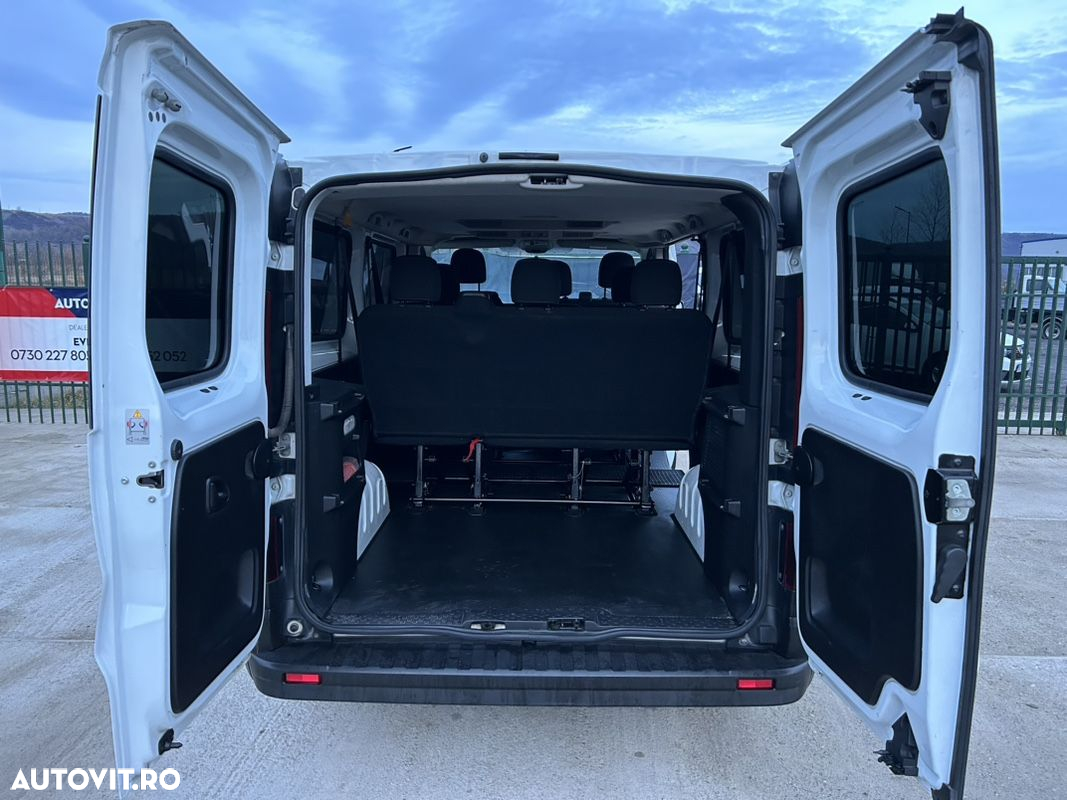 Renault Trafic Combi L2H1 1.6 dCi 95 8+1 Authentique - 17