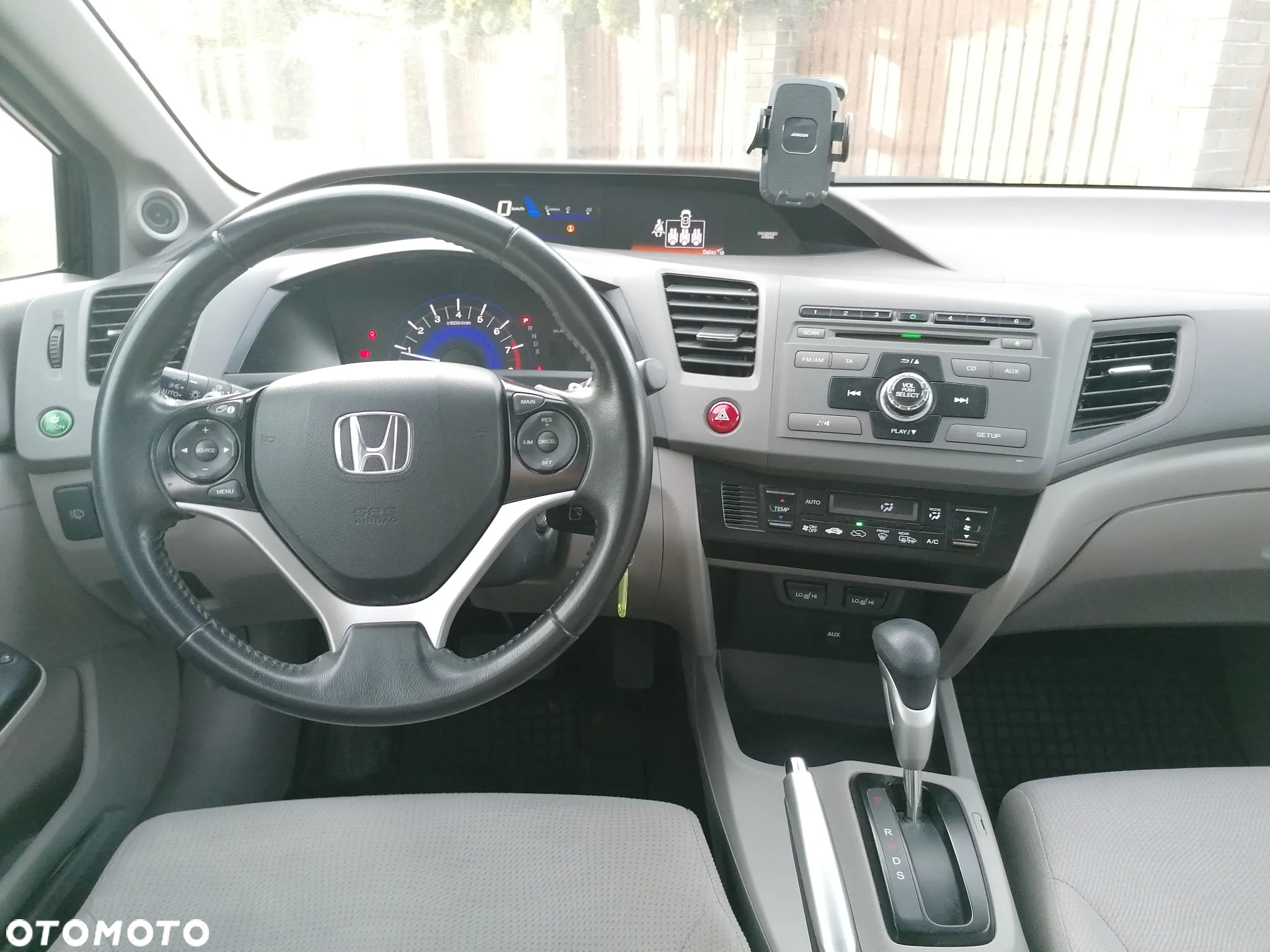 Honda Civic 1.8 Comfort - 11