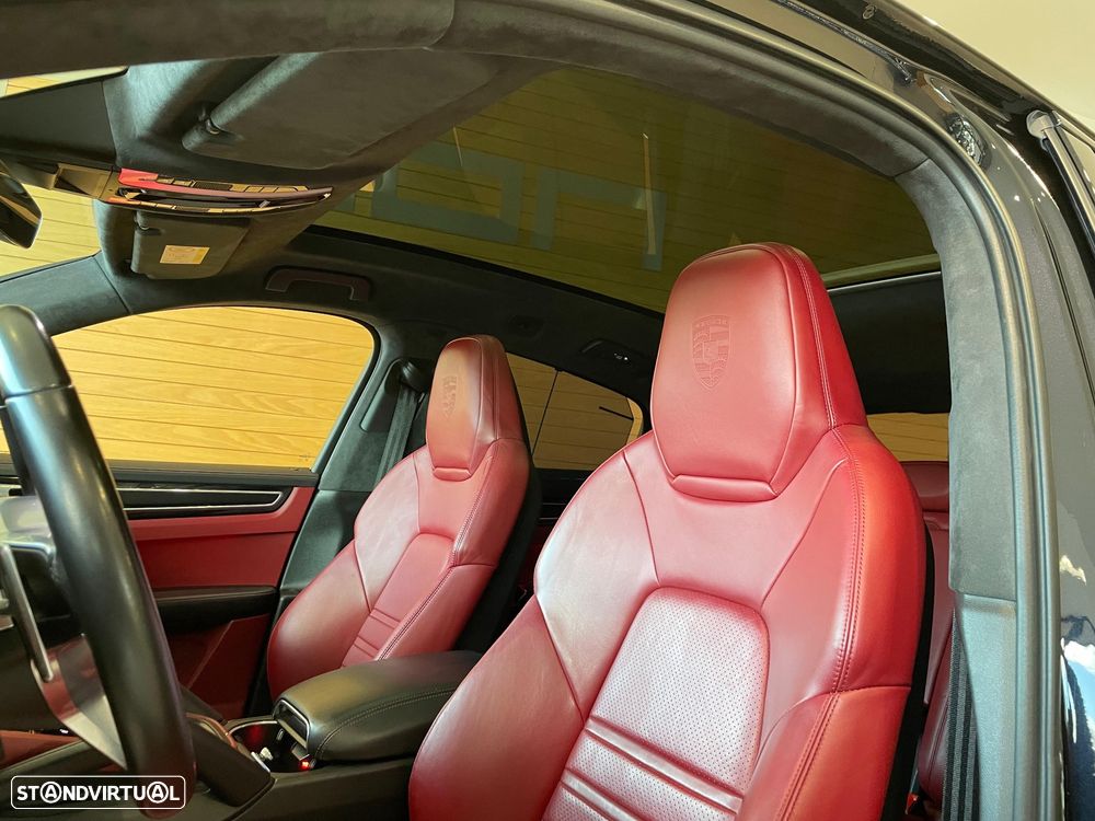 Porsche Cayenne Coupé GTS - 31