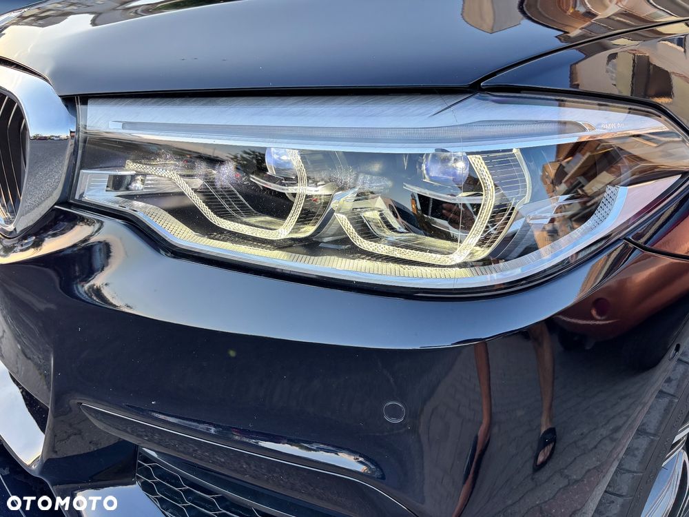 BMW Seria 5 530e M Sport sport - 37