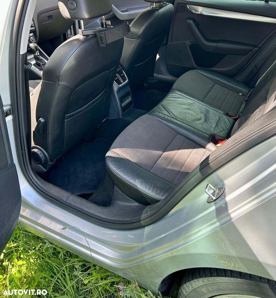 Skoda Octavia 1.6 TDI DSG Style - 16