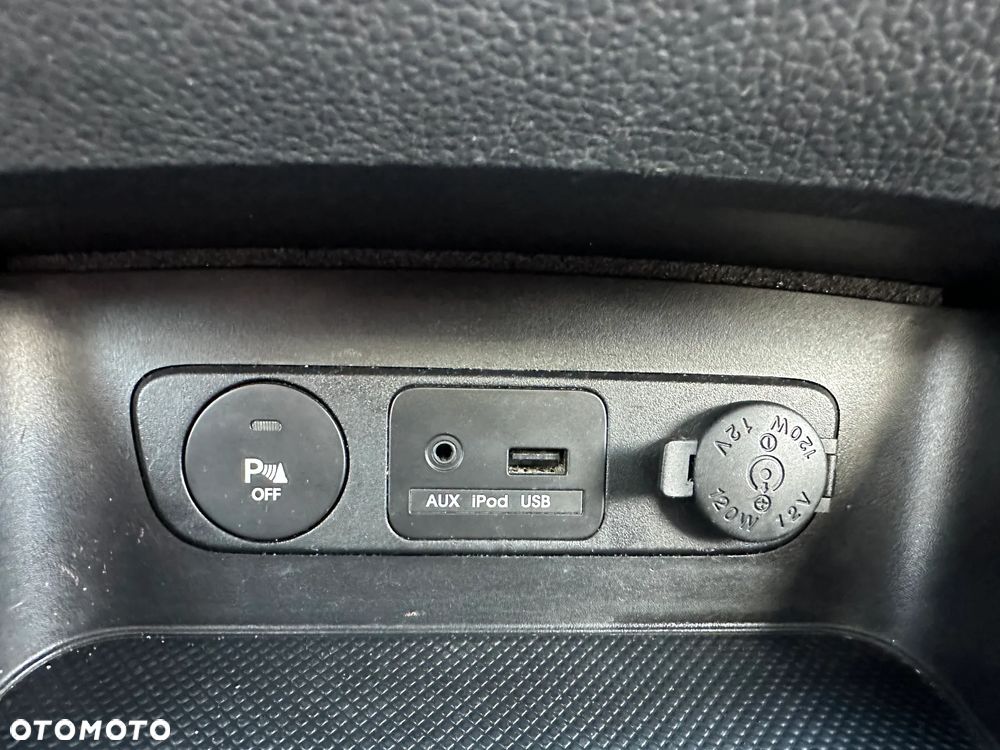 Kia Sportage 2.0 M 2WD - 17