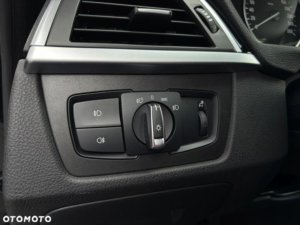BMW Seria 4 420d - 31