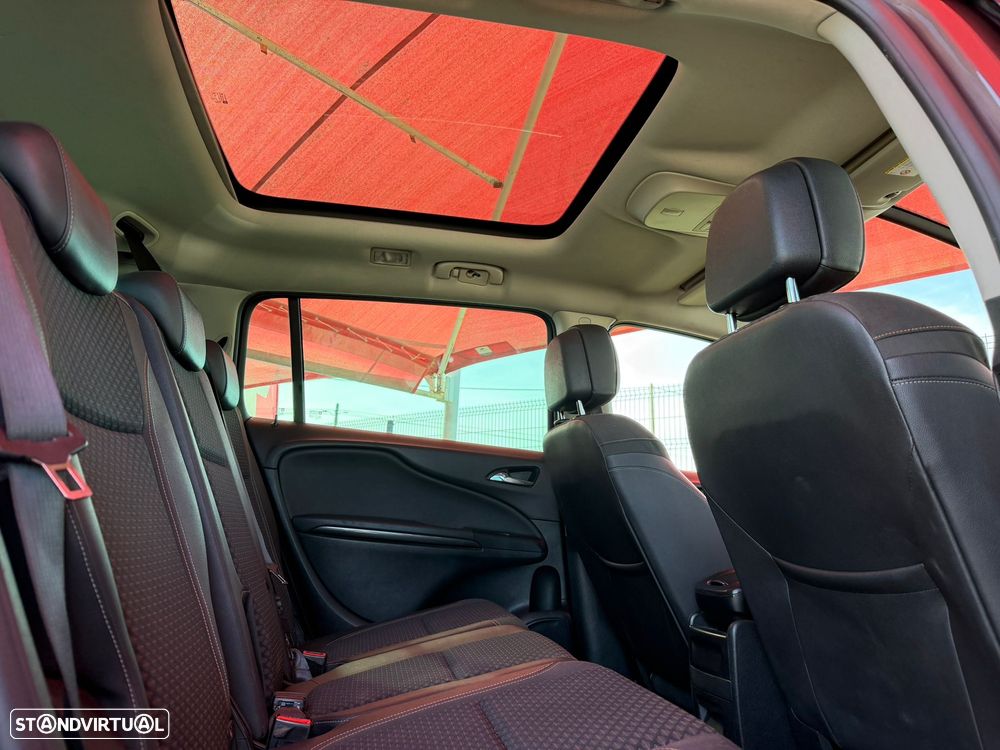 Opel Zafira 1.6 D (CDTi ecoFLEX) S&S Innovation — fotografia 10