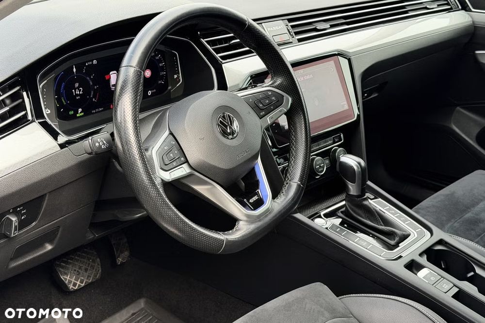 Volkswagen Passat 1.4 TSI DSG GTE - 5