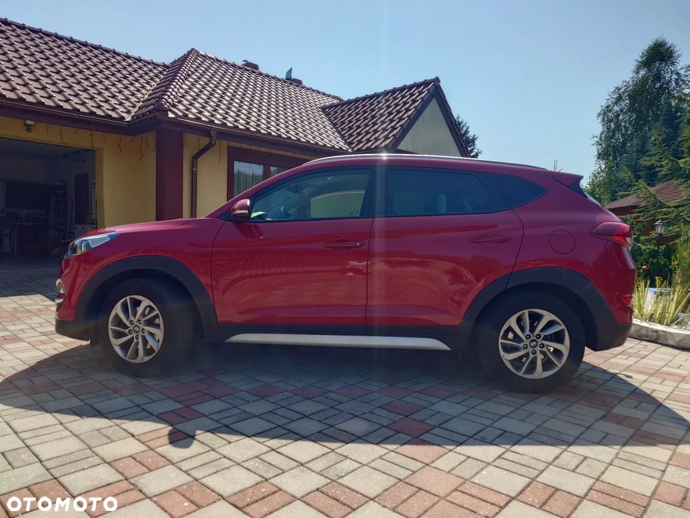 Hyundai Tucson - 2
