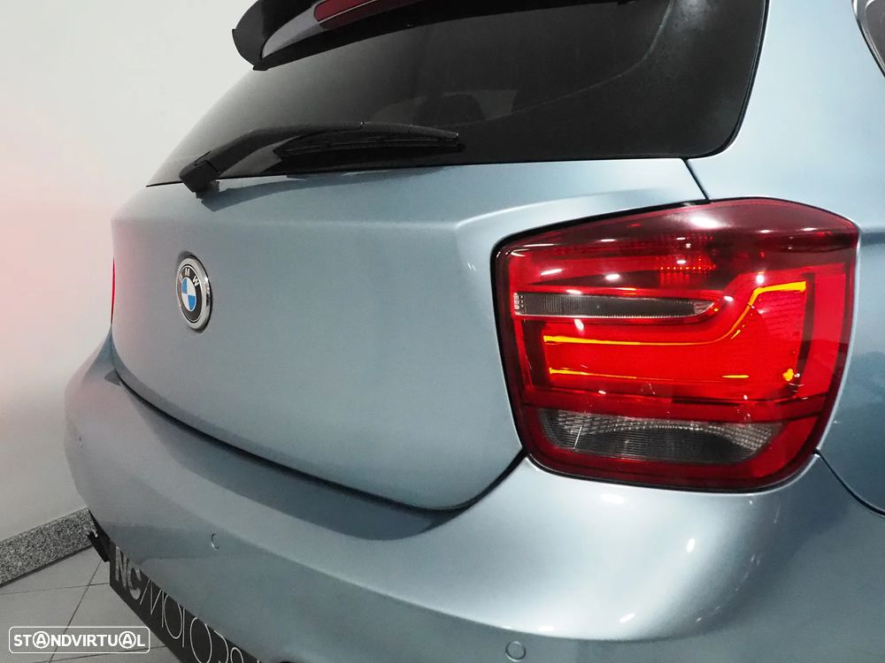 BMW 118 dA Pack M - 11