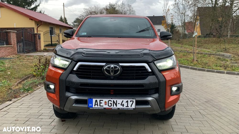 Toyota Hilux 2.8D 204CP 4x4 Double Cab AT Invincible Color Edition - 3