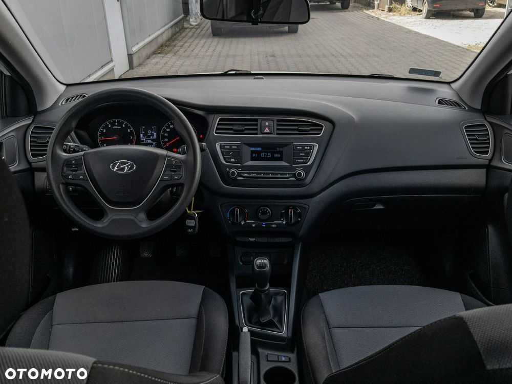 Hyundai i20 1.2 Classic Plus - 10