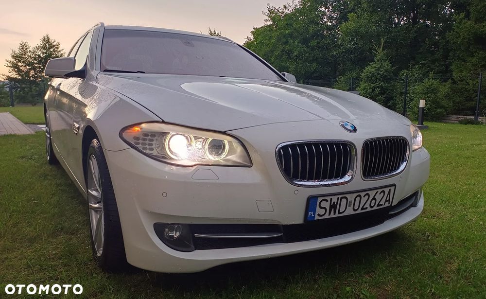 BMW Seria 5 530d xDrive Modern Line - 1