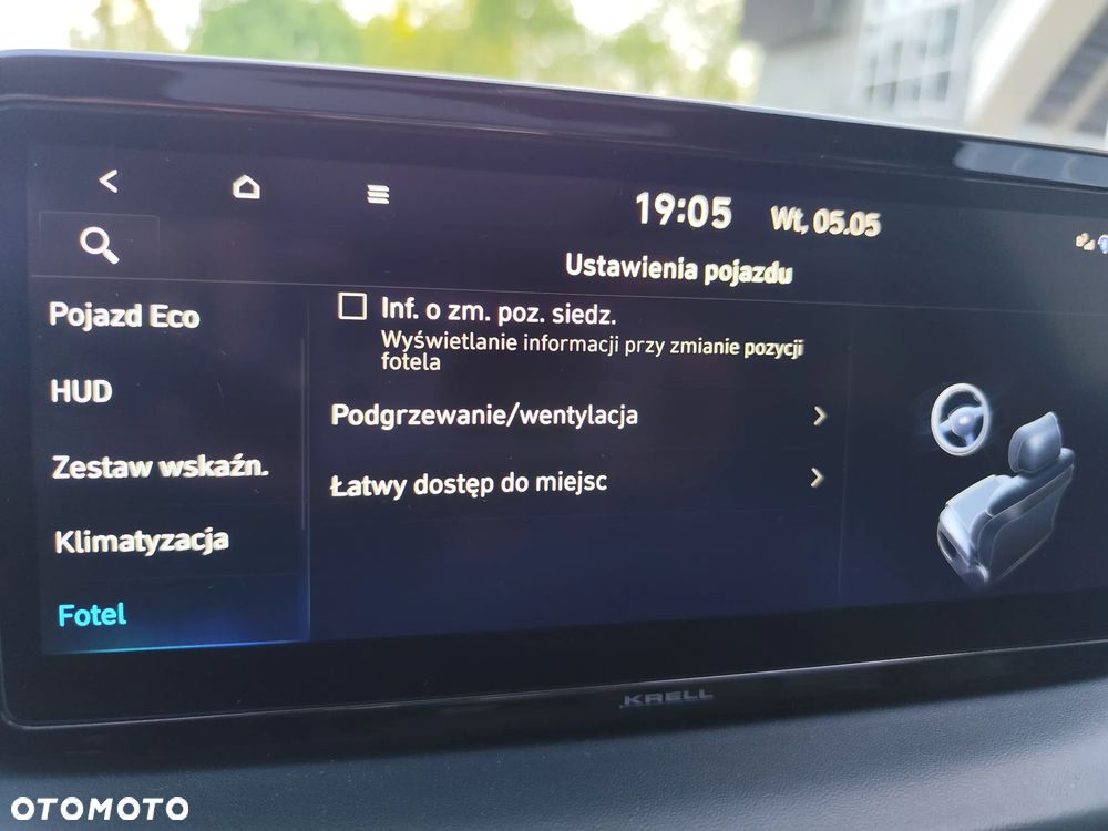 Hyundai Santa Fe 1.6 HEV 2WD SEVEN Signature - 27