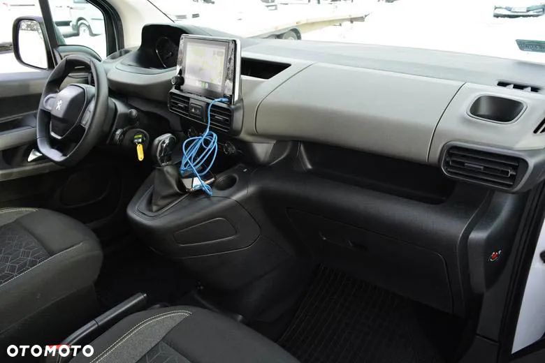 Peugeot Rifter 1.5 BlueHDI Active Pack S&S - 22