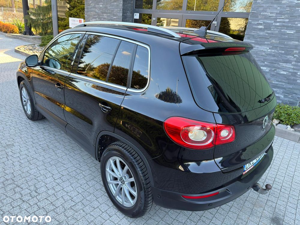 Volkswagen Tiguan - 14
