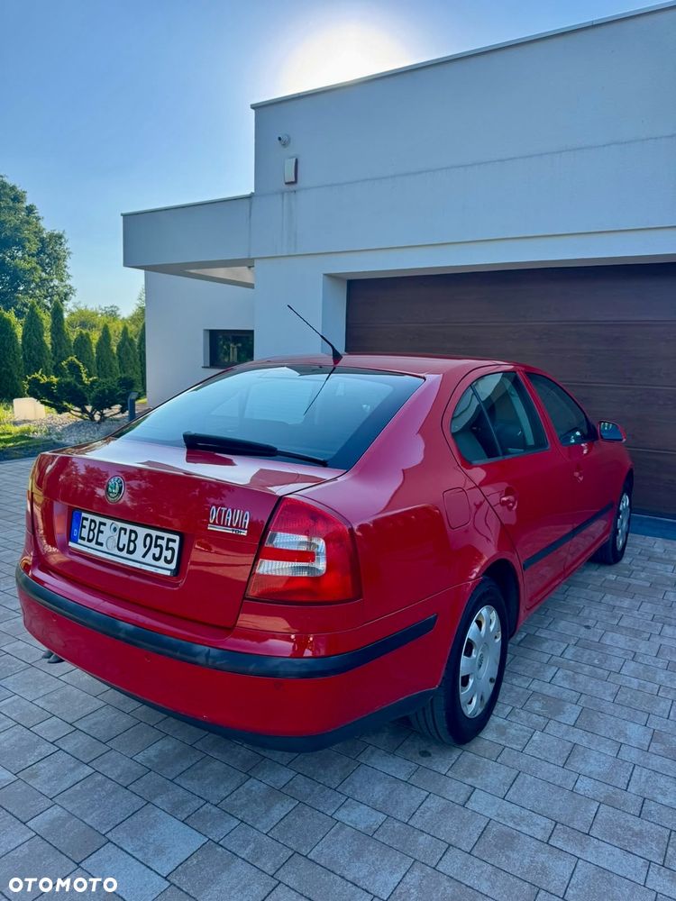 Skoda Octavia 1.9 TDI DPF DSG Elegance - 11