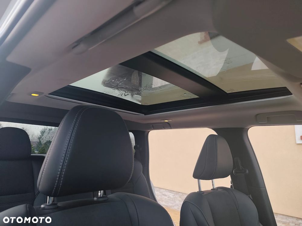 Mitsubishi Outlander - 5