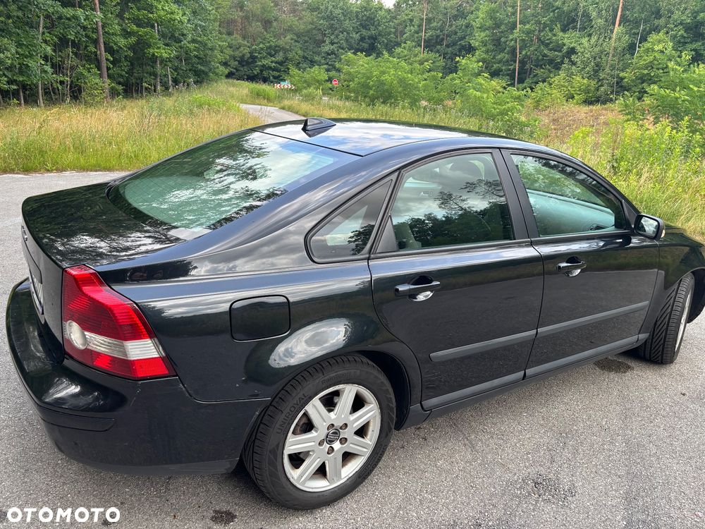 Volvo S40 1.8 - 12