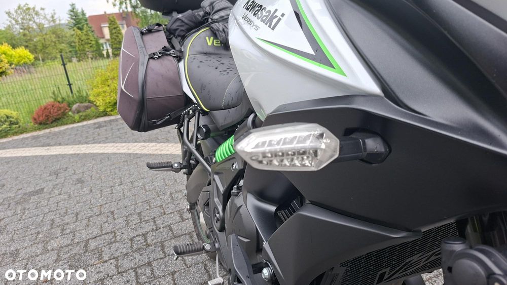 Kawasaki Versys 650 - 17