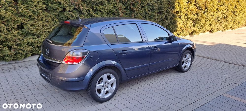 Opel Astra 1.6 - 7