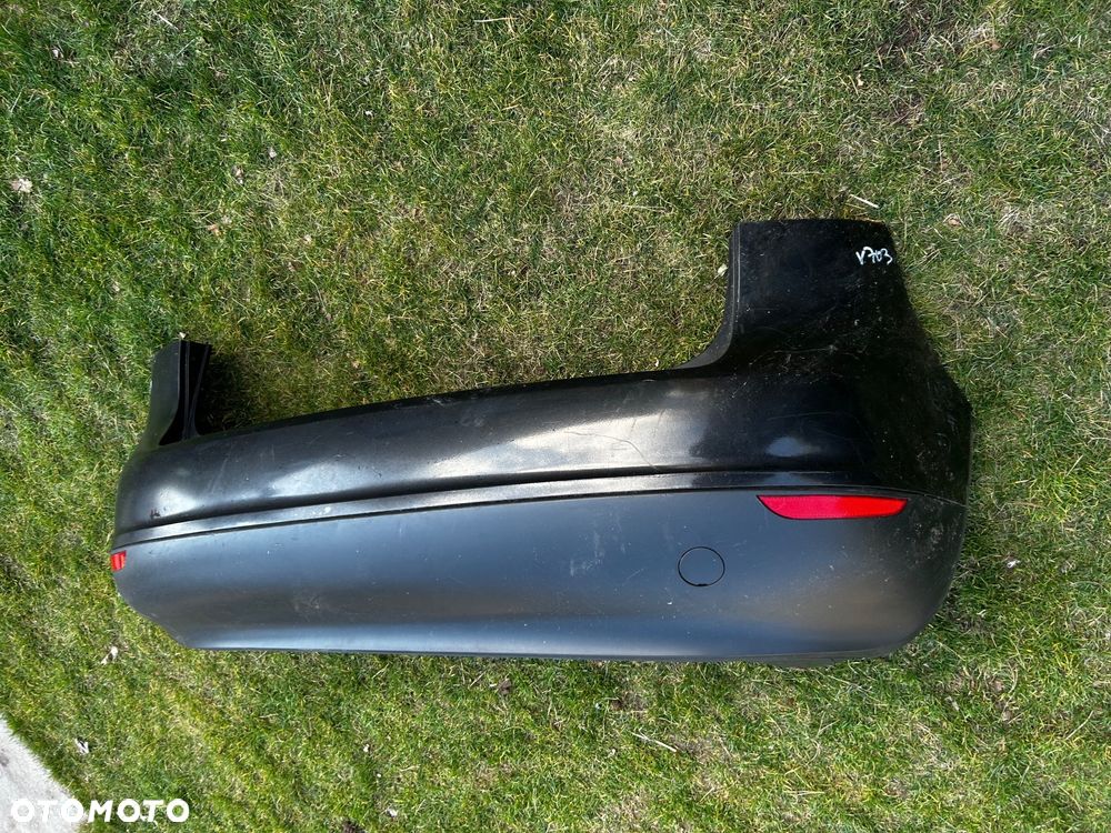 Zderzak tył tylny VOLKSWAGEN GOLF 5 V PLUS