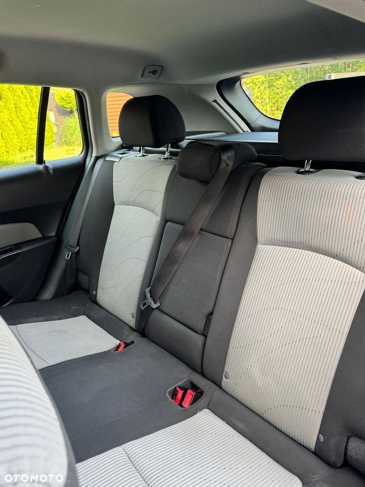 Chevrolet Cruze - 15