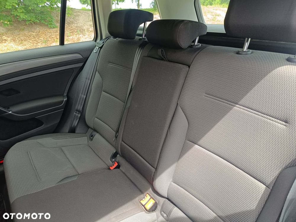 Volkswagen Golf 2.0 TDI BMT Comfortline - 11
