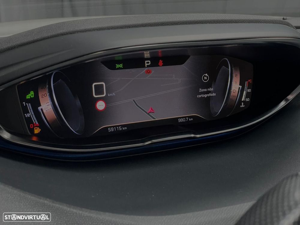 Peugeot 3008 1.6 PureTech GT EAT8 - 9