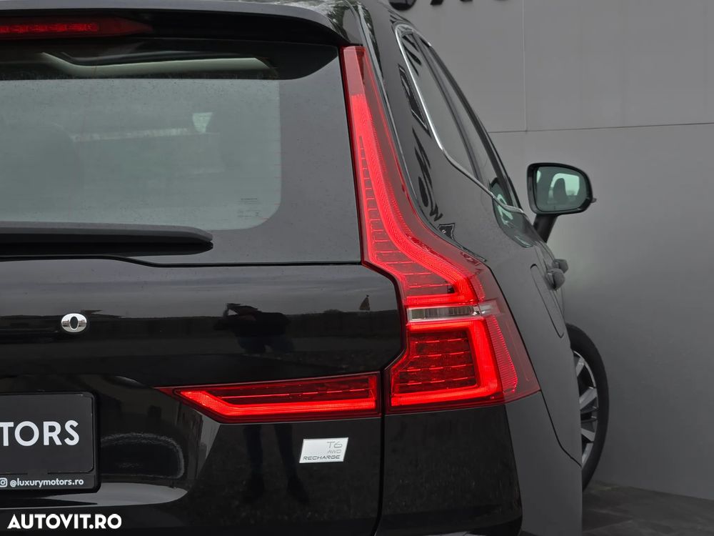 Volvo XC 60 T6 AWD Recharge Geartronic Inscription Expression - 28