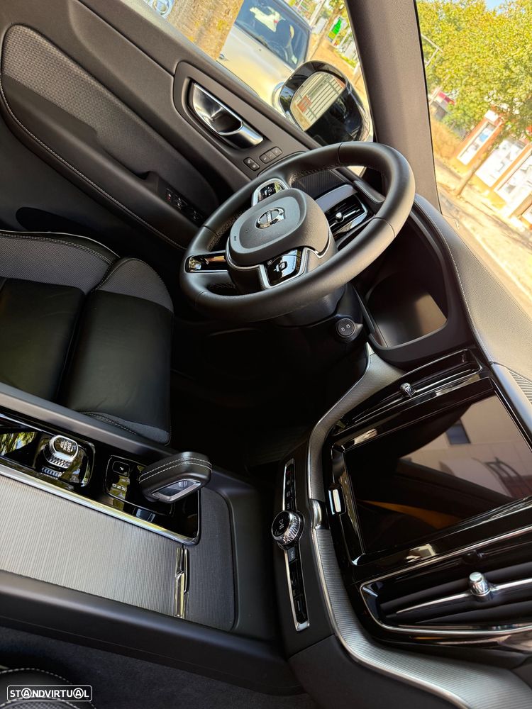 Volvo XC 60 T8 AWD Recharge Polestar Engineered - 17