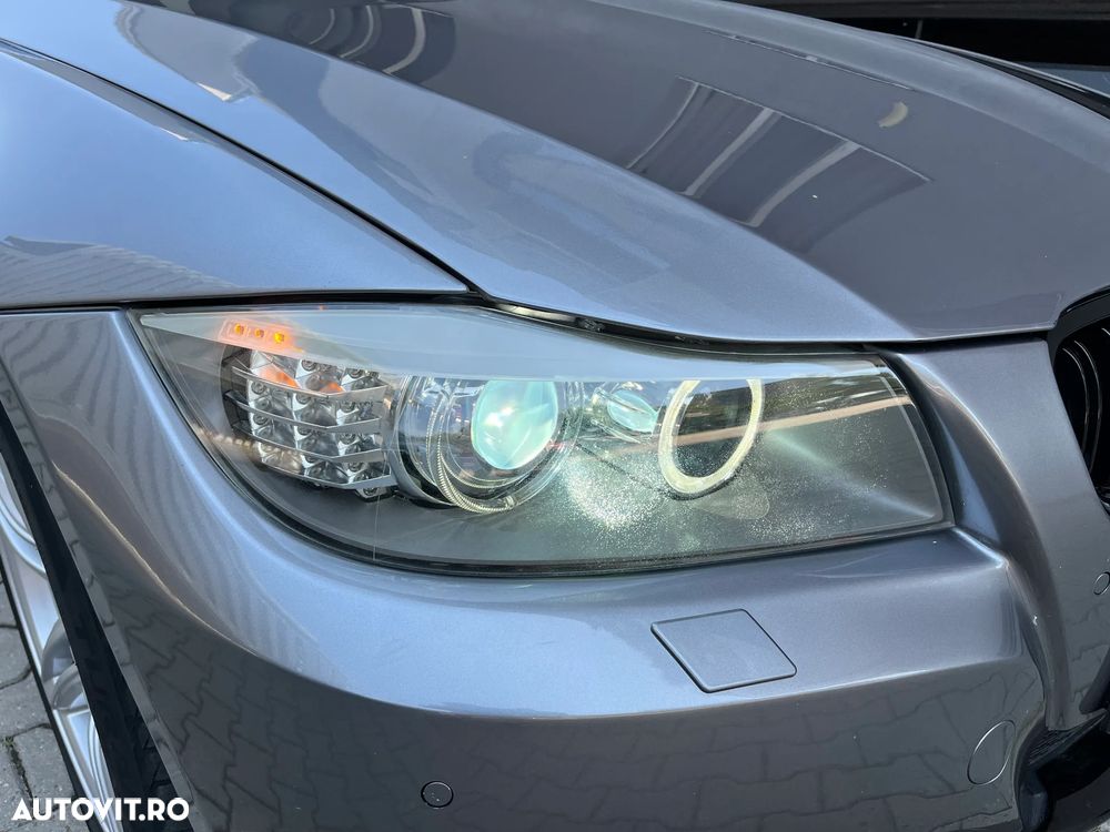 BMW Seria 3 320d DPF Aut. Edition Sport - 17