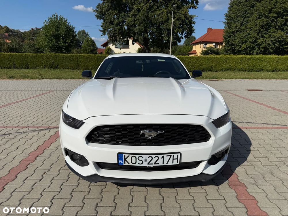 Ford Mustang 3.7 V6 Premium - 7