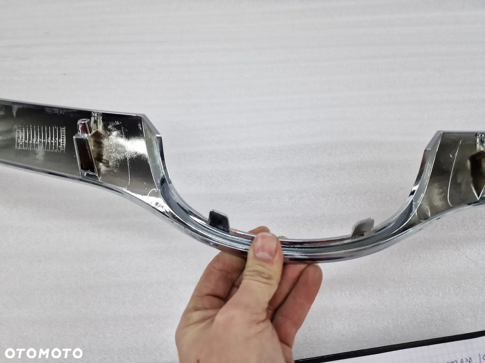 HYUNDAI I40 12- CHROM ATRAPY / GRILLA PRZEDNIEGO PRZÓD JAK NOWY , NR 86353-3Z000 , NR AUKCJI GL76 - 8