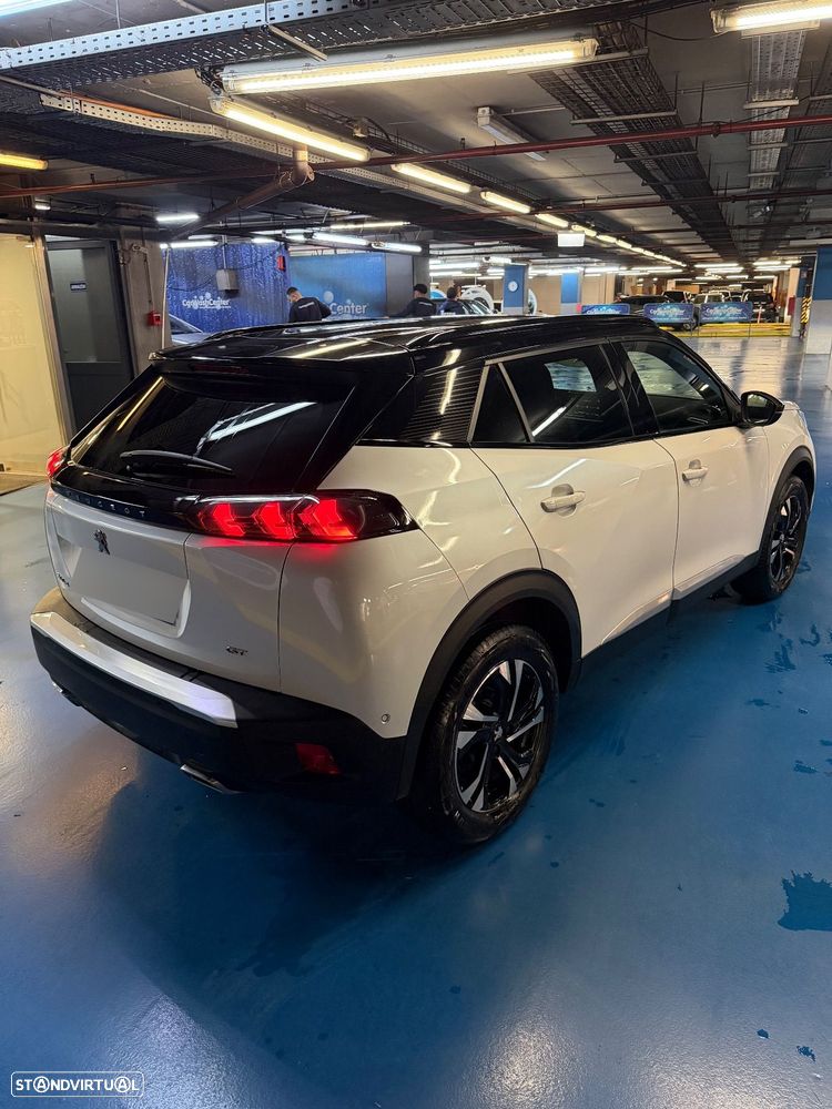 Peugeot 2008 1.2 PureTech GT EAT8 - 1