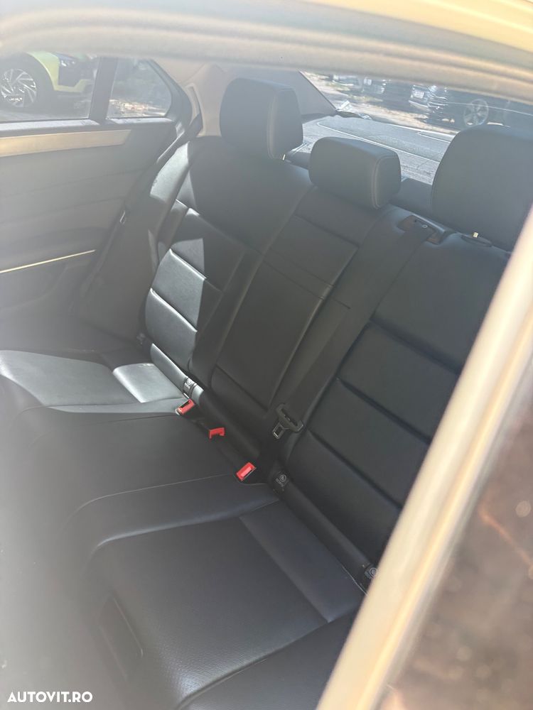 Mercedes-Benz E 220 BlueTEC 9G-TRONIC - 11