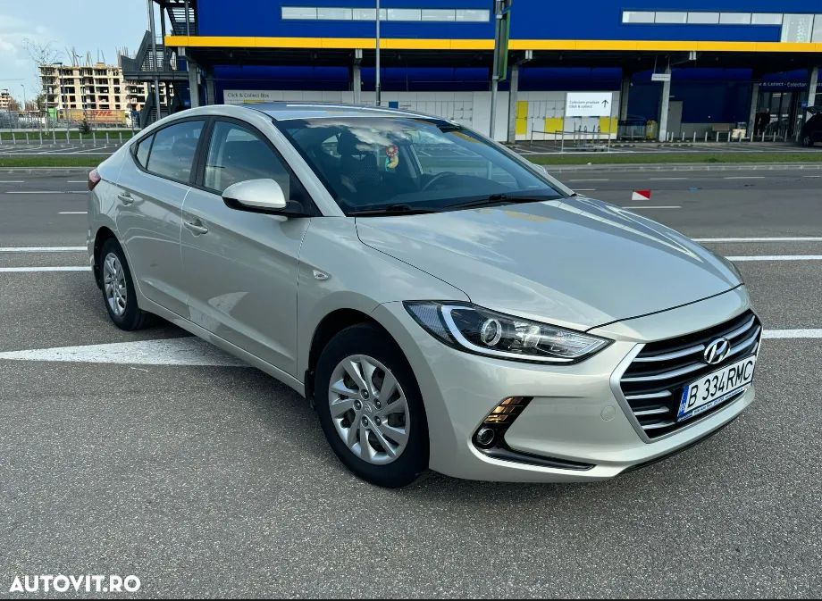 Hyundai Elantra 1.6 MPi Comfort - 2