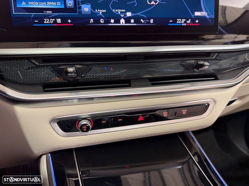 BMW X5 50 e xDrive Pack M Desportivo Pro - 29
