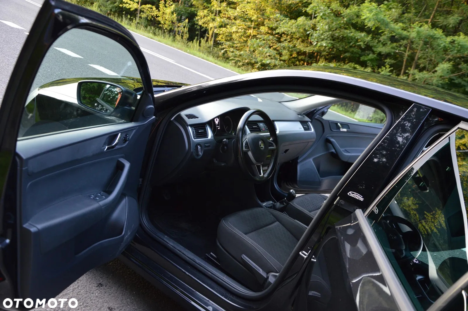 Skoda RAPID 1.2 TSI Edition - 22