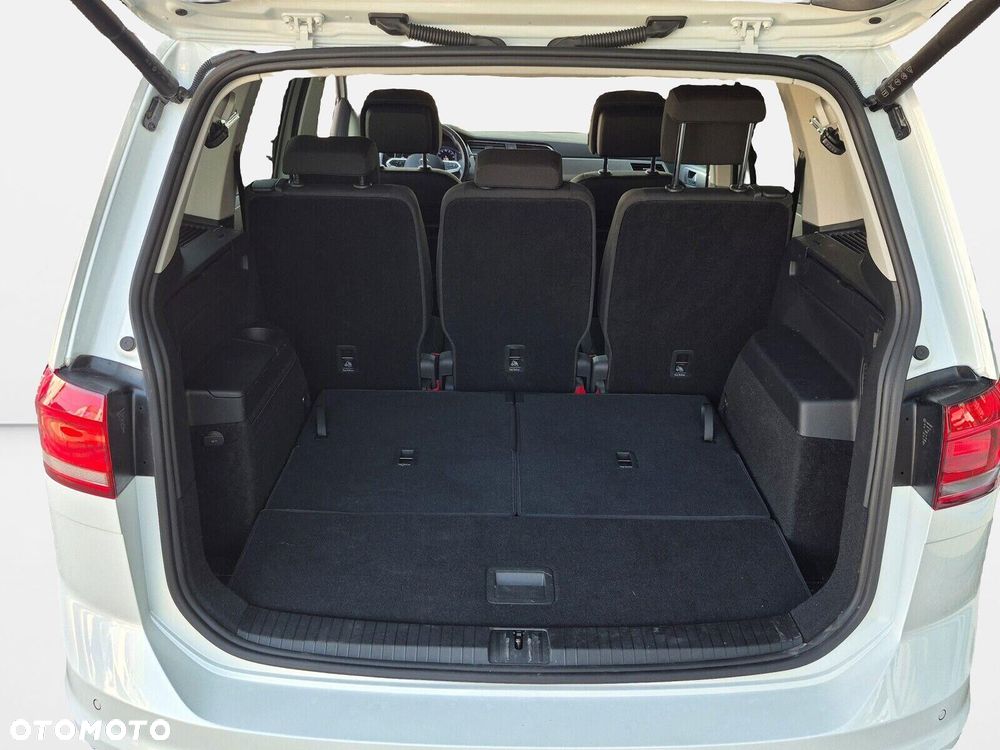 Volkswagen Touran 2.0 TDI BMT Comfortline DSG - 10