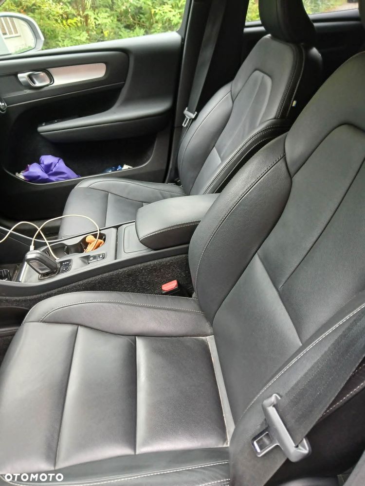 Volvo XC 40 T5 AWD Momentum - 14