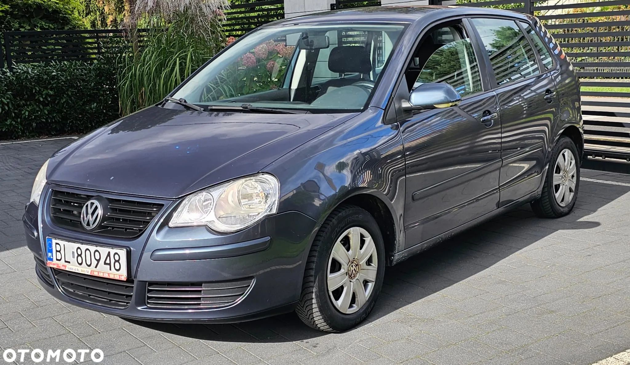 Volkswagen Polo 1.4 16V Comfortline - 1