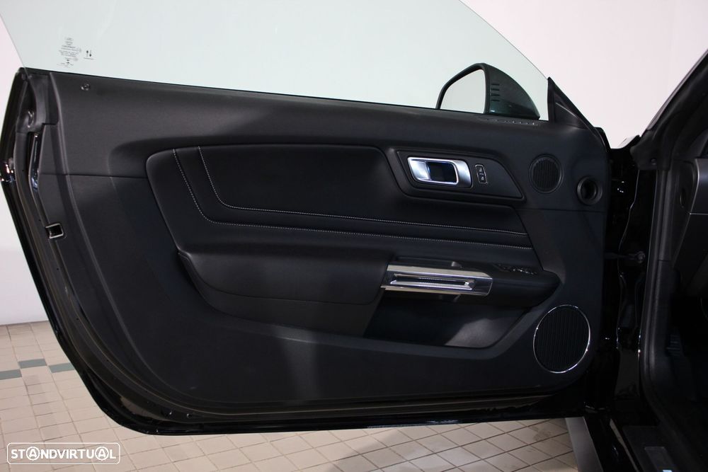 Ford Mustang 2.3i EcoBoost - 10